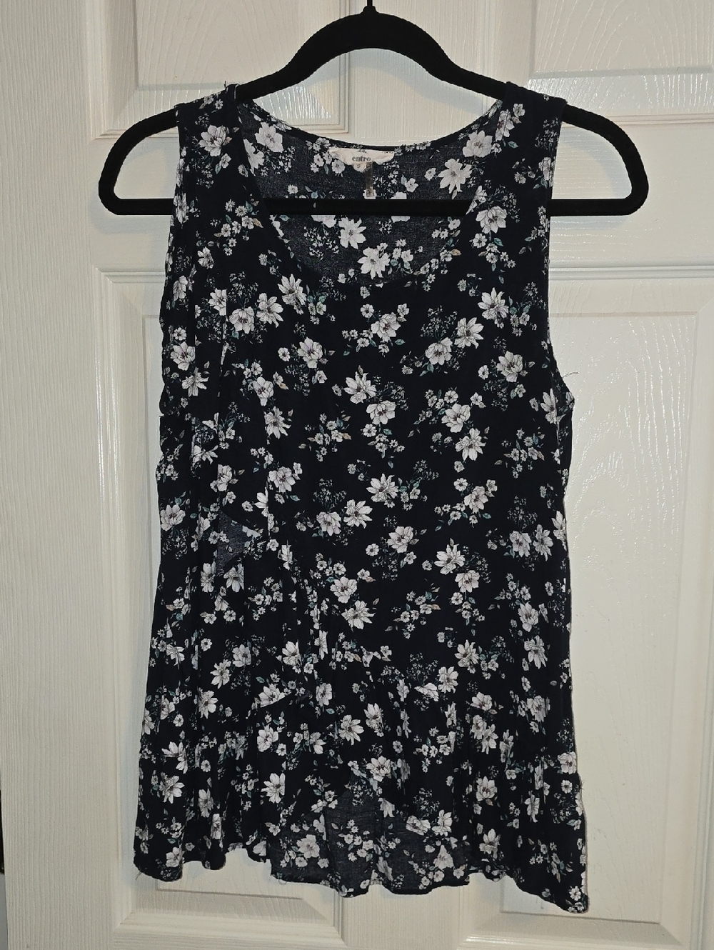 entro Black Floral Sleeveless Top with White‎ and Mint Accents